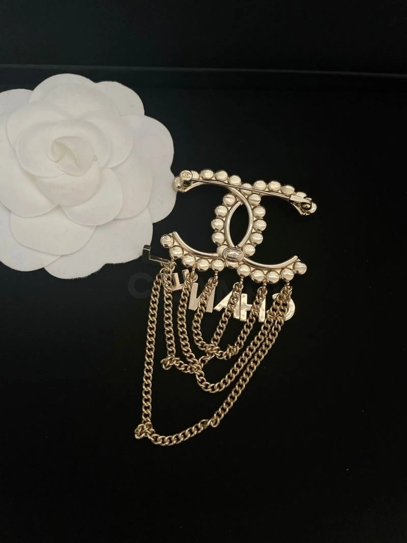 Functional Chanel Brooches 229153