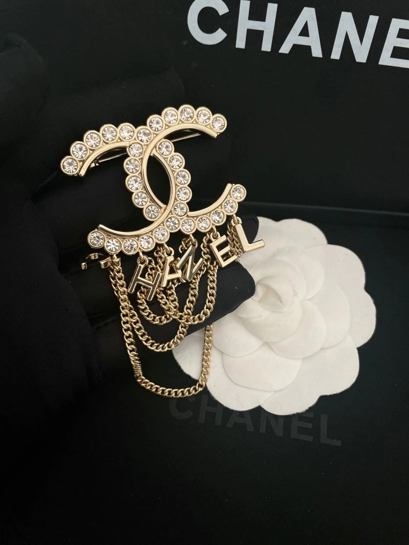 Functional Chanel Brooches 229153