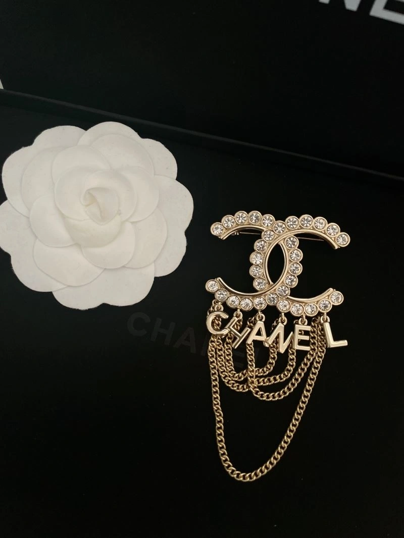 Functional Chanel Brooches 229153