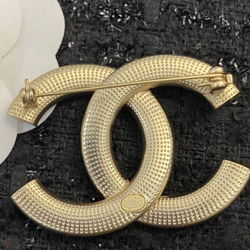 Chanel Brooches Neat 229142