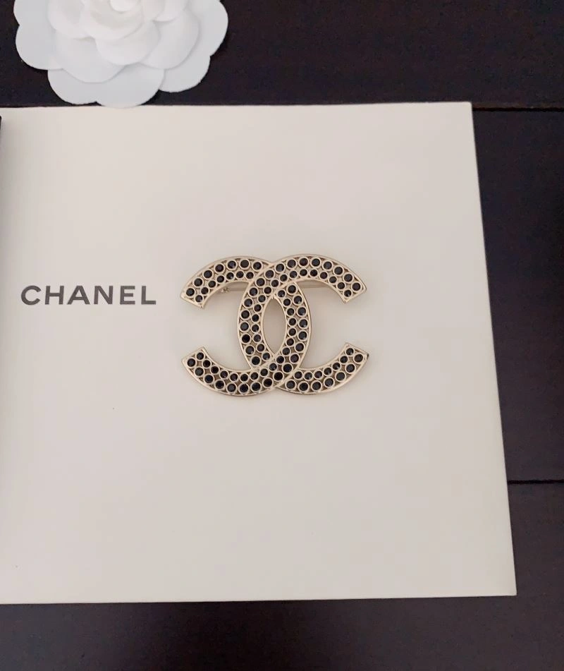 Chanel Brooches Attractive 228325