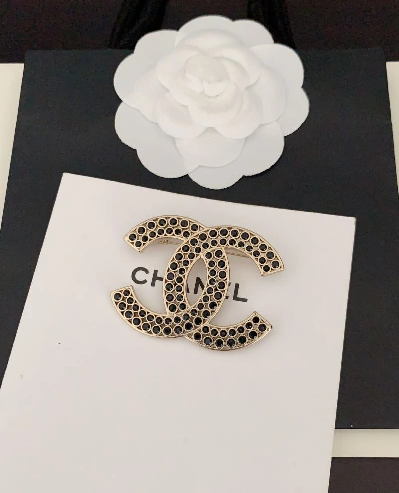 Chanel Brooches Attractive 228325