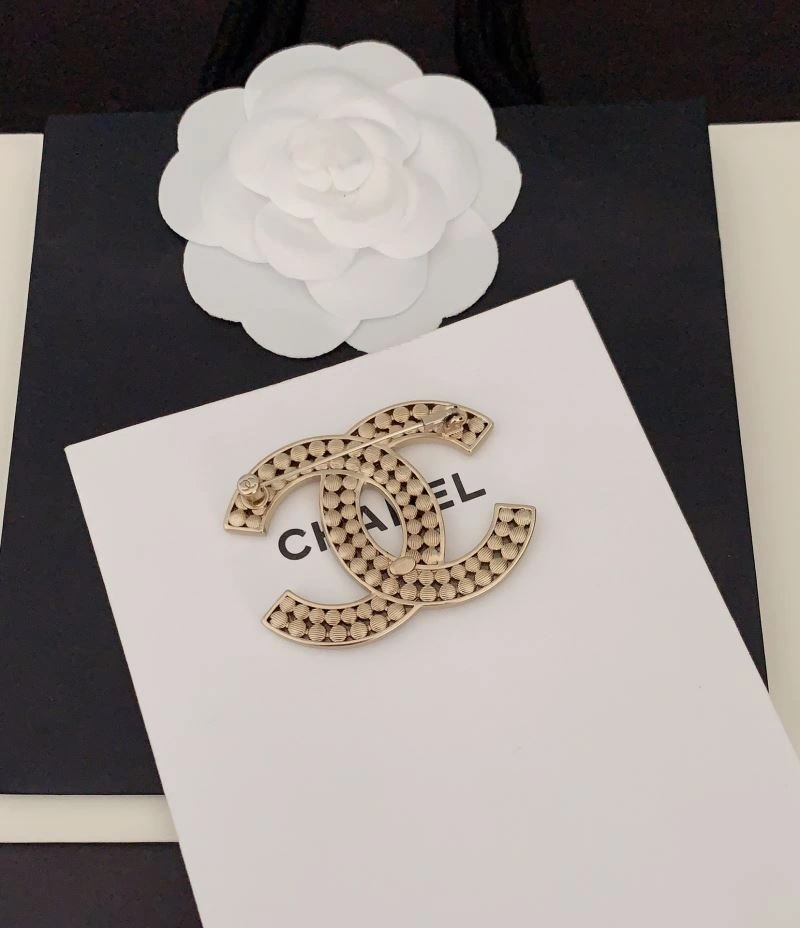 Chanel Brooches Attractive 228325