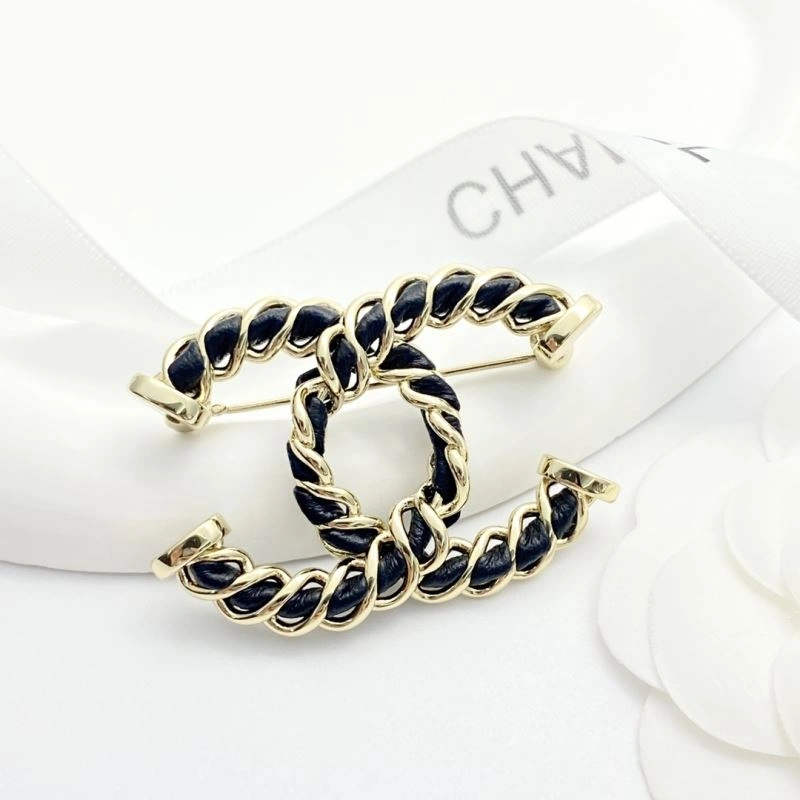 Flexible Chanel Brooches 228327