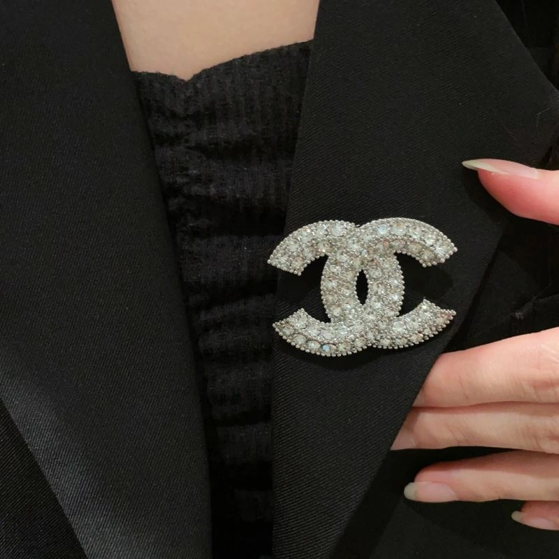 Chanel Brooches ComfortFit 228321