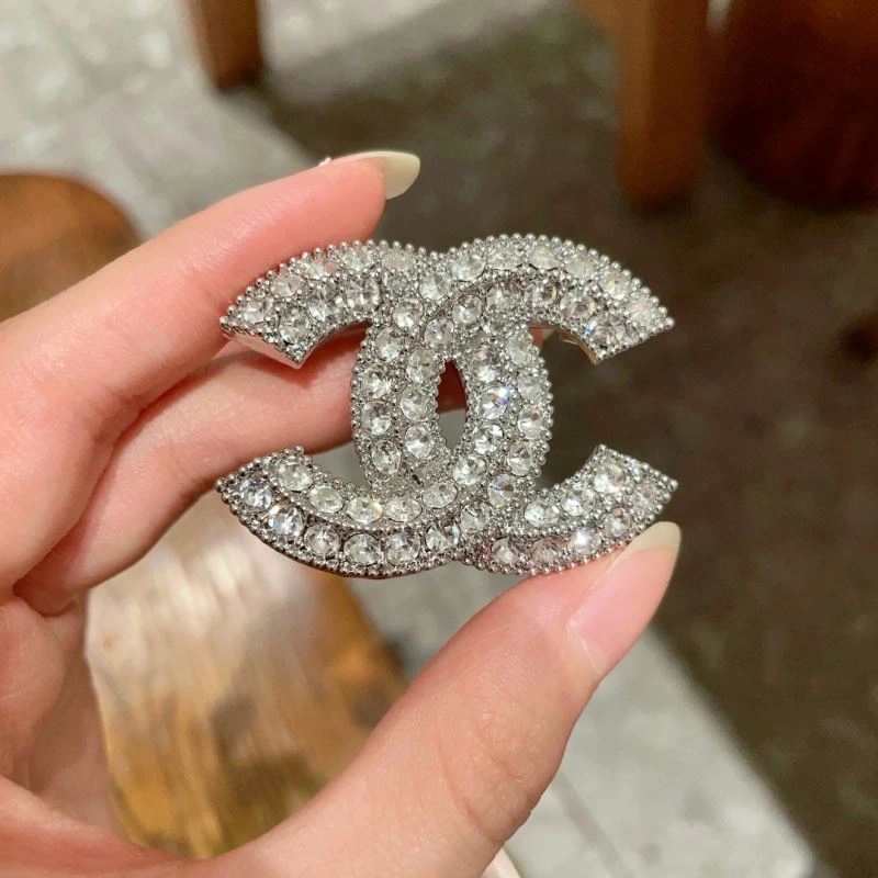 Chanel Brooches ComfortFit 228321
