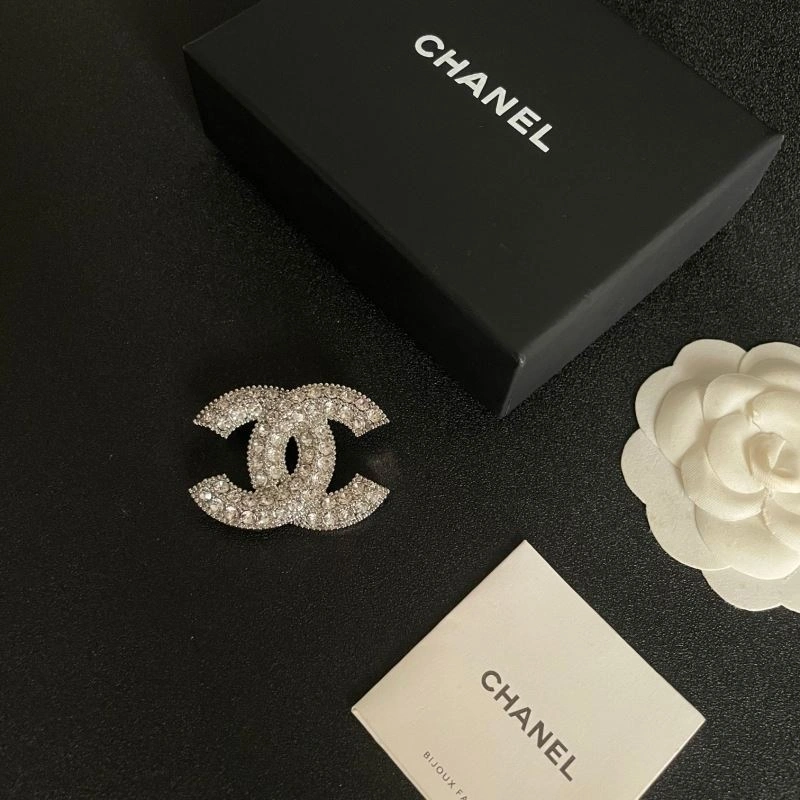 Chanel Brooches ComfortFit 228321