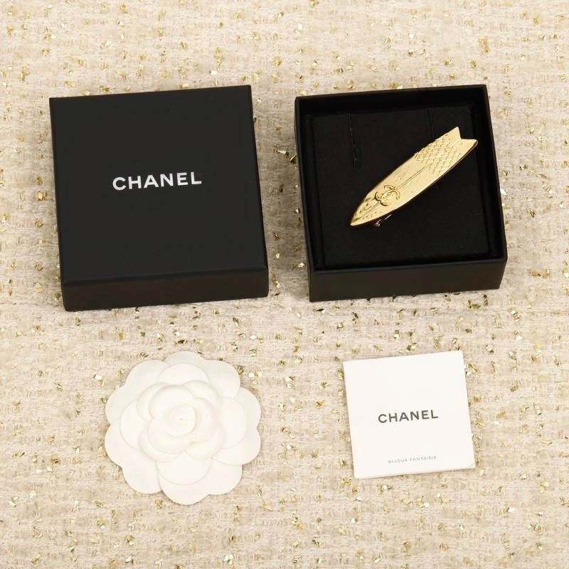 Chanel Brooches Reliable 228310