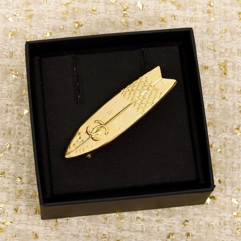Chanel Brooches Reliable 228310