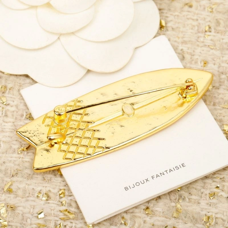 Chanel Brooches Reliable 228310