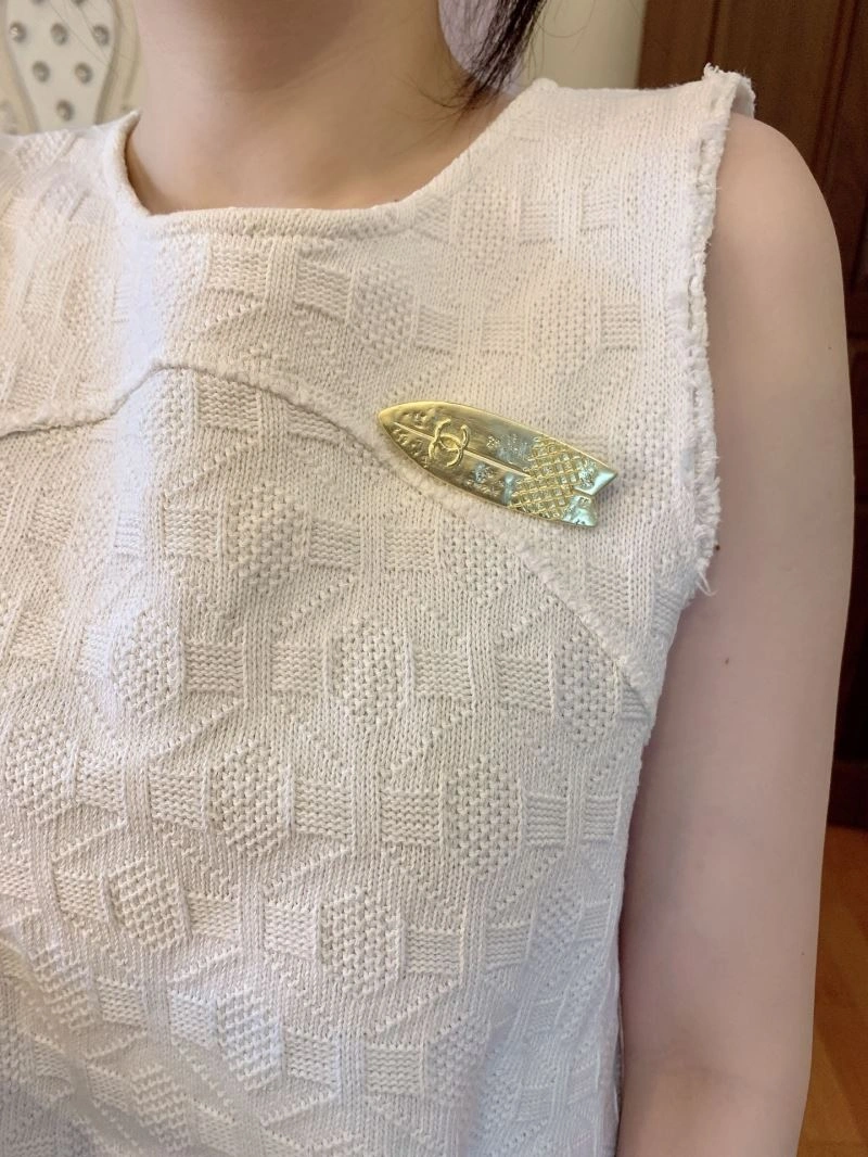 Chanel Brooches Reliable 228310
