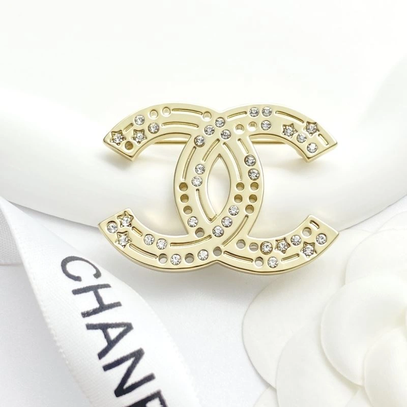 Original Chanel Brooches 228300
