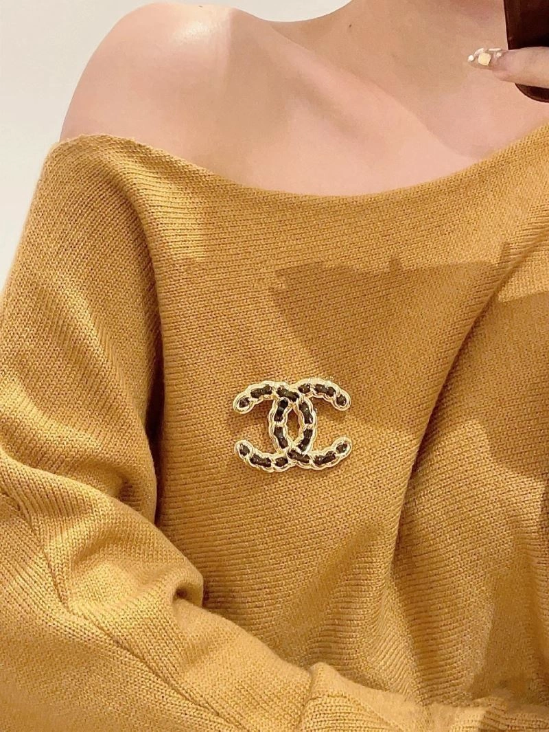 Chanel Brooches Upgraded 228366
