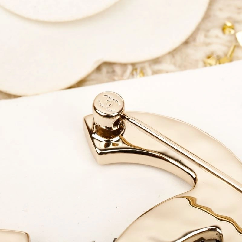 Chanel Brooches OnTrend 228330