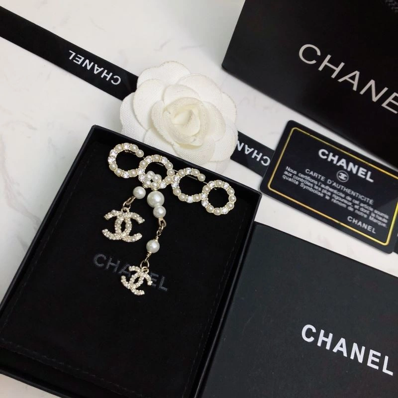 EasyMatch Chanel Brooches 228294