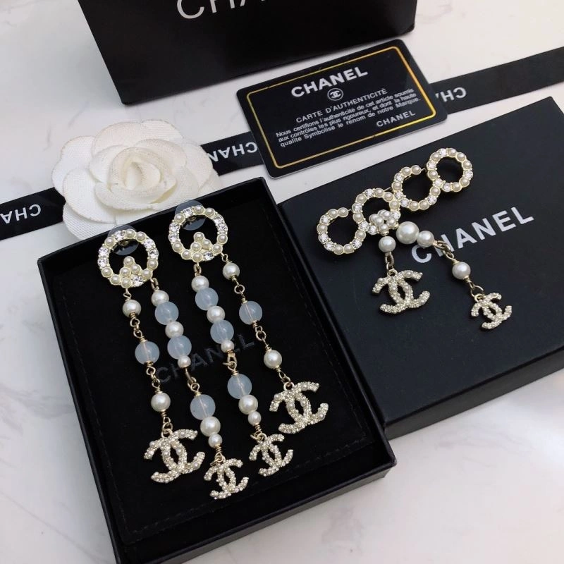 EasyMatch Chanel Brooches 228294