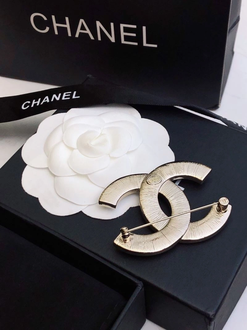 Chanel Brooches ZipUp 228328