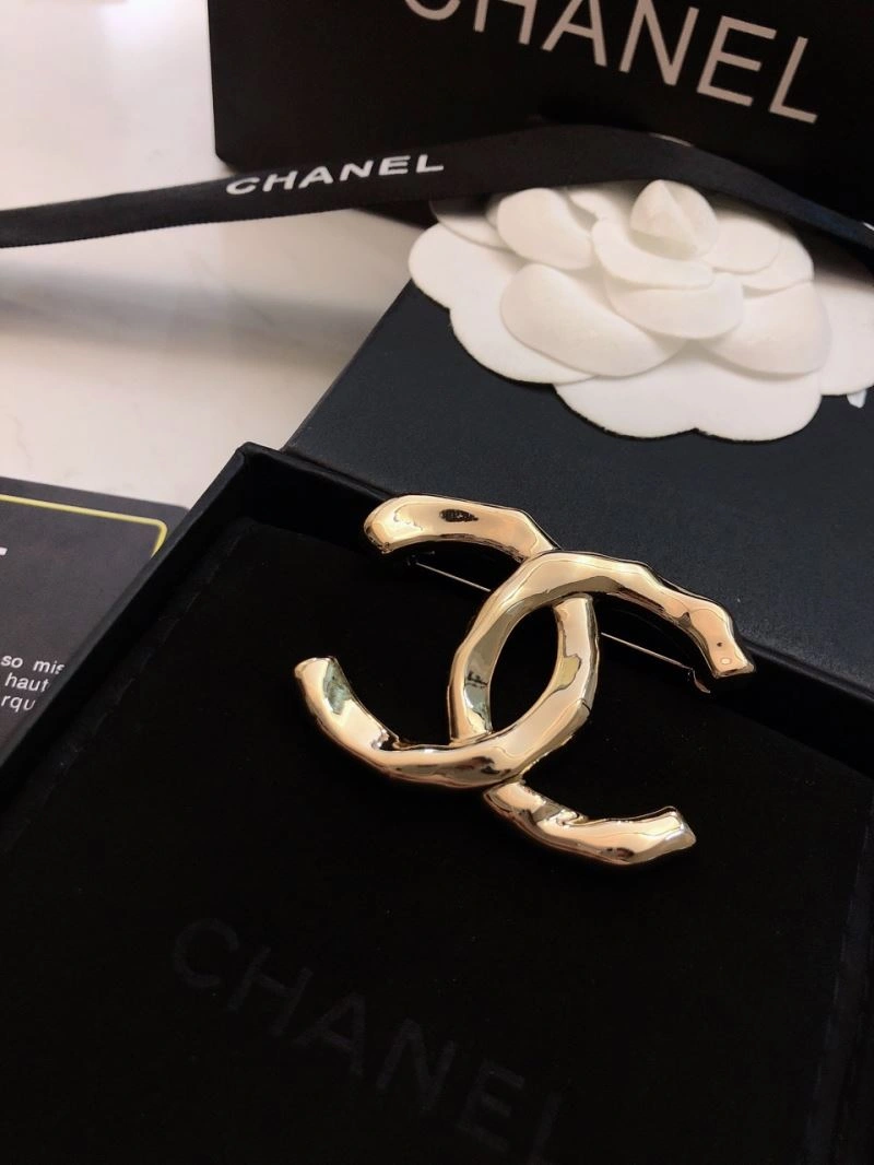 Bright Chanel Brooches 228299