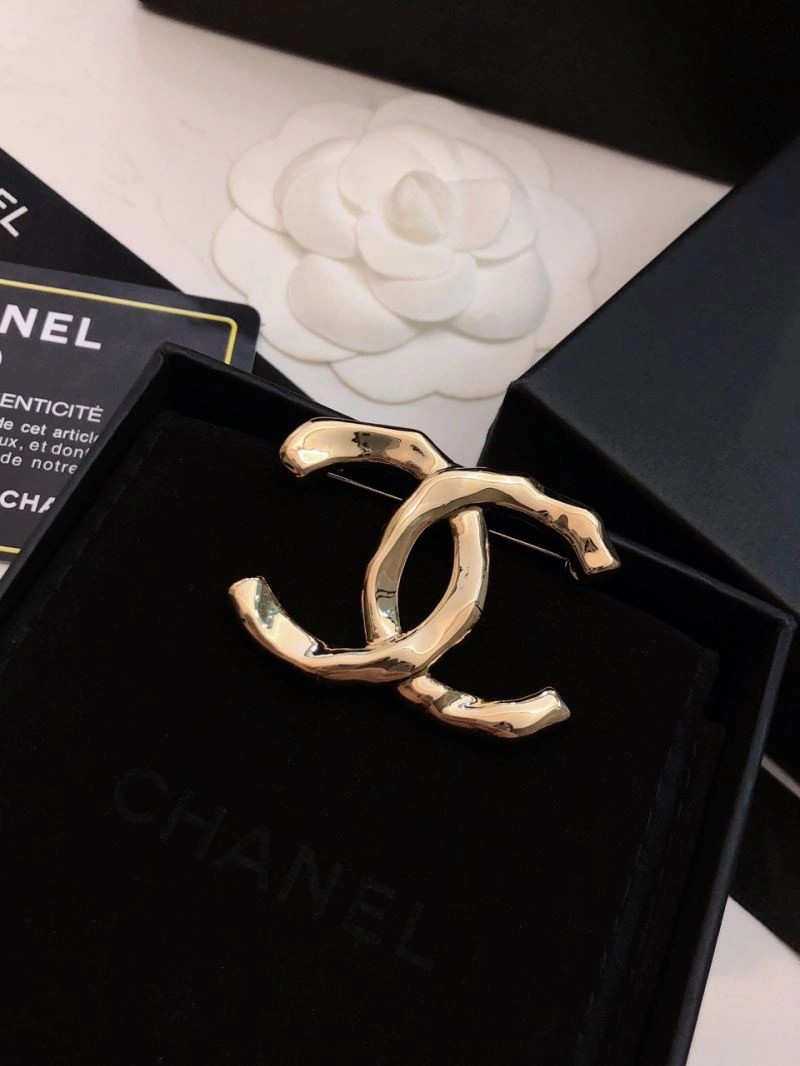 Bright Chanel Brooches 228299