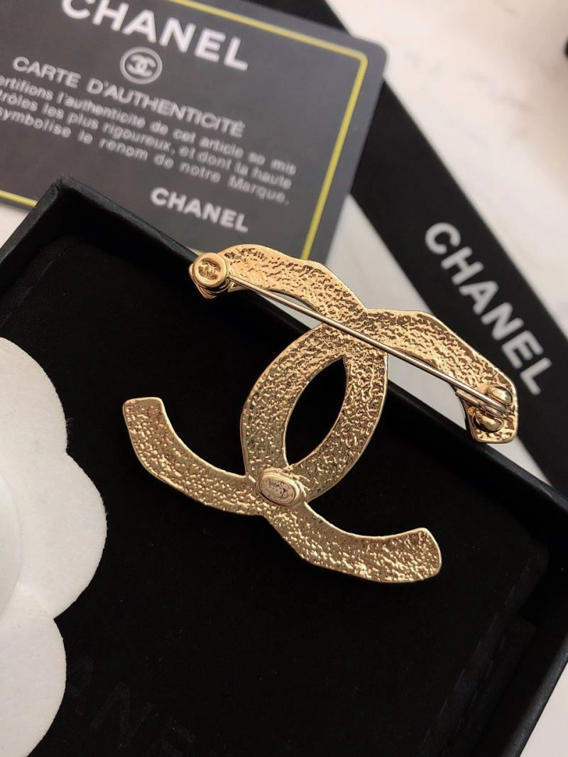 Bright Chanel Brooches 228299