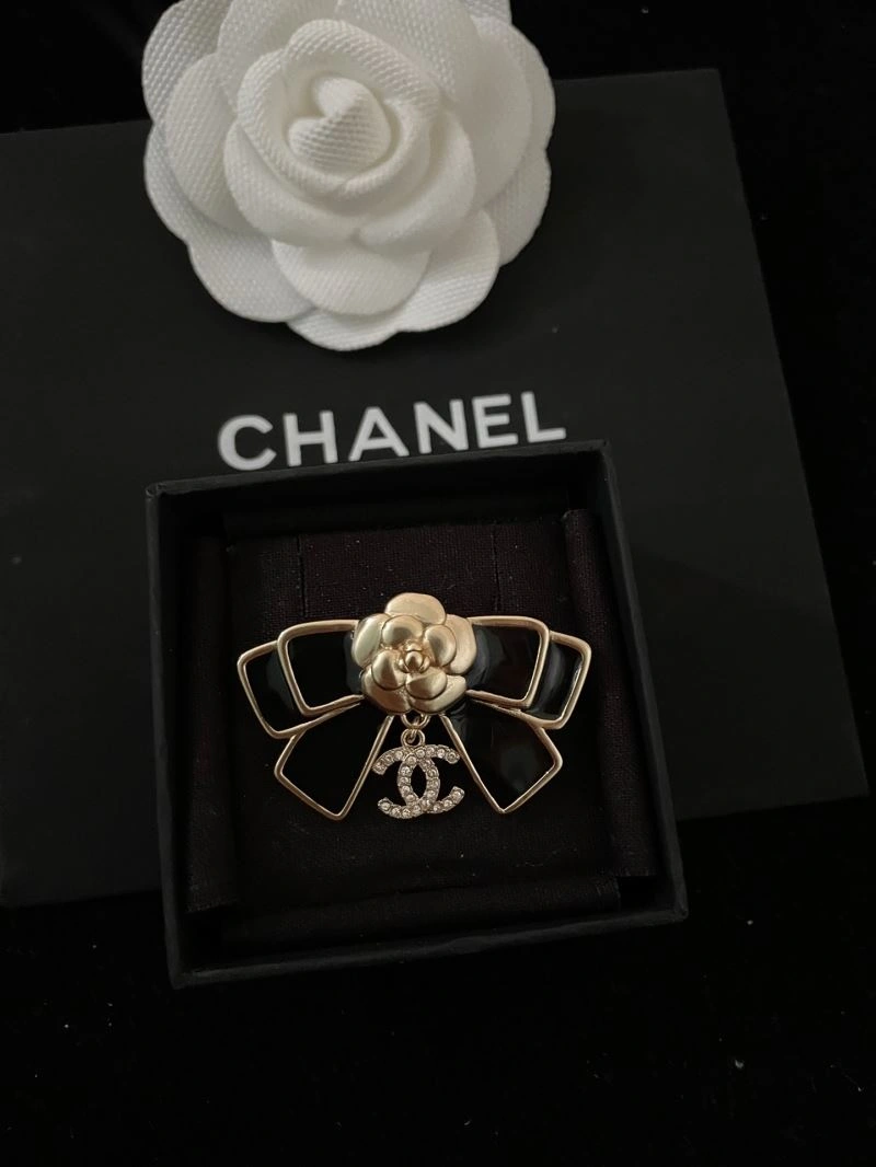 Chanel Brooches ComfortFit 228309