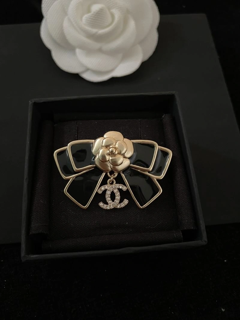 Chanel Brooches ComfortFit 228309