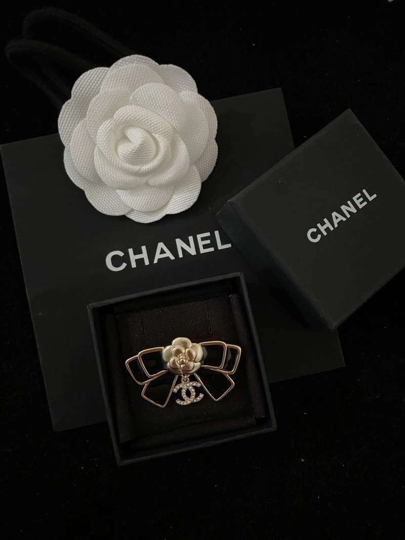 Chanel Brooches ComfortFit 228309