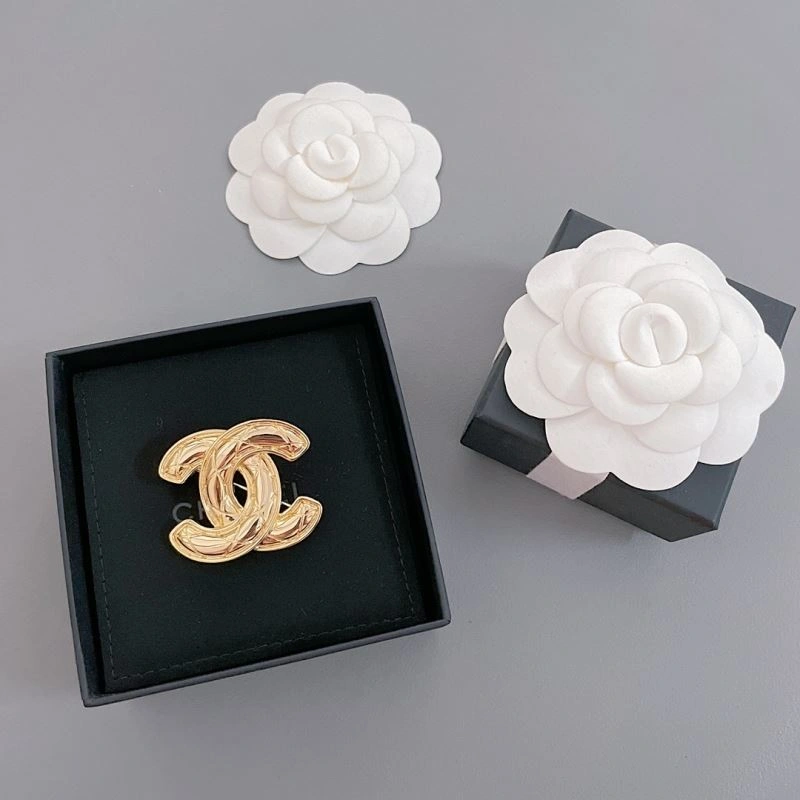 Chanel Brooches SmartChoice 228316