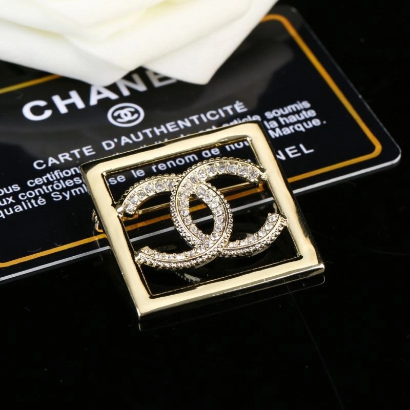 Chanel Brooches SoftTouch 228275
