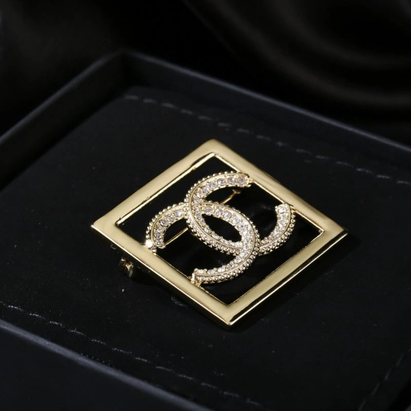 Chanel Brooches SoftTouch 228275