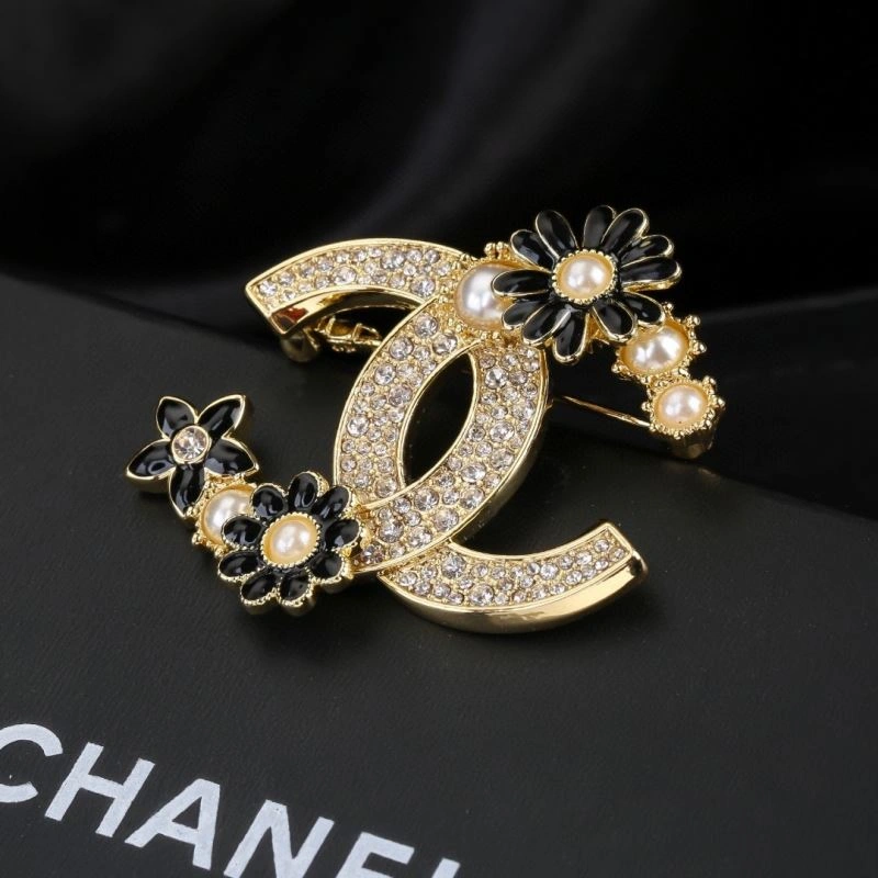 QuickDry Chanel Brooches 228276