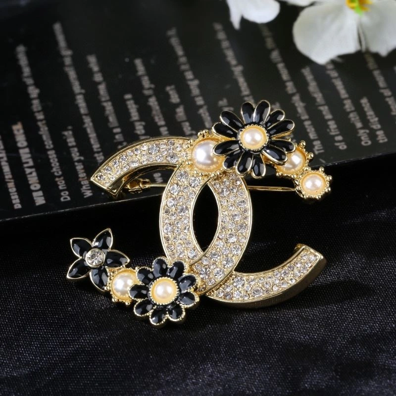 QuickDry Chanel Brooches 228276