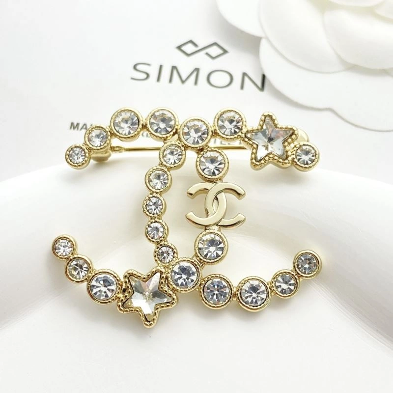 Practical Chanel Brooches 228280