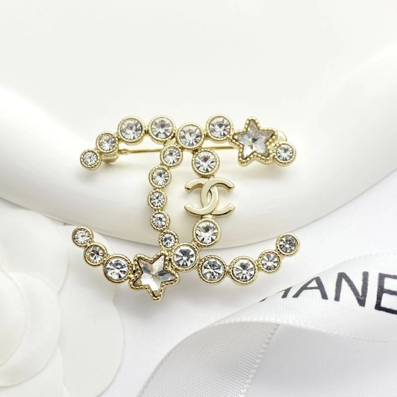 Practical Chanel Brooches 228280