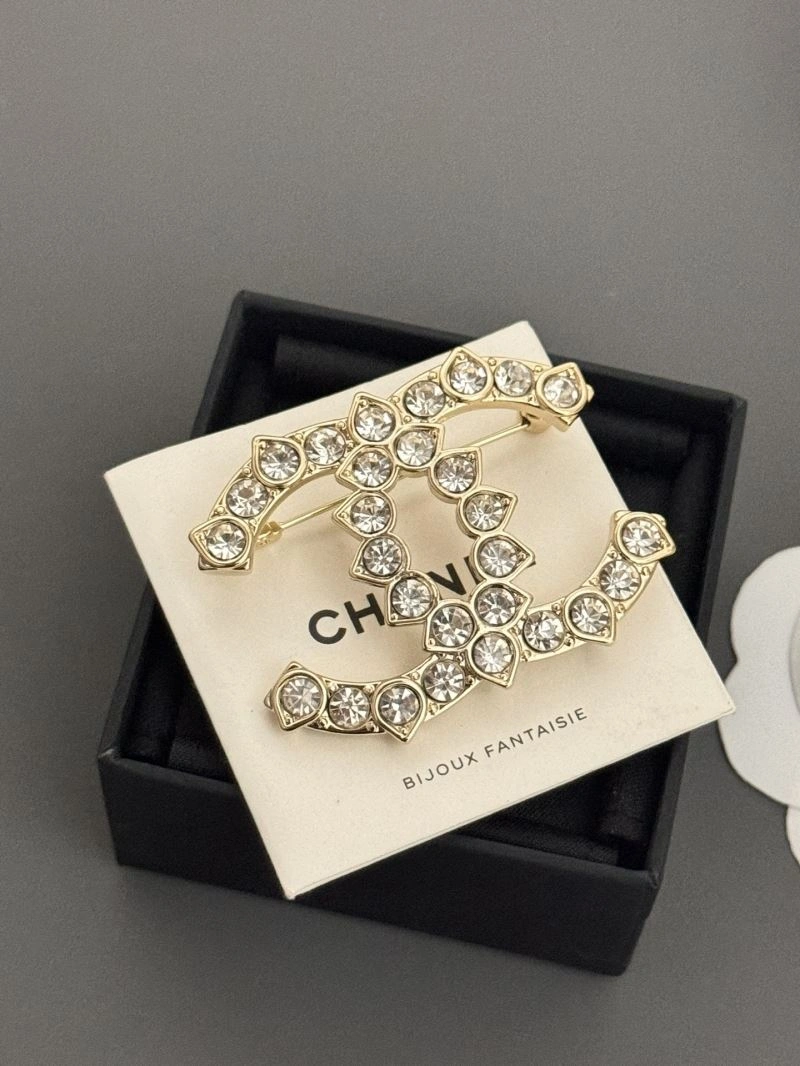 Chanel Brooches Bold 228272