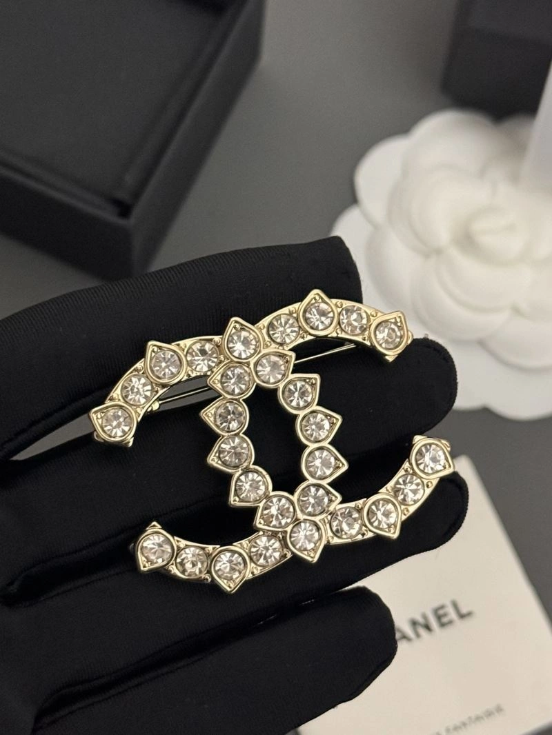 Chanel Brooches Bold 228272