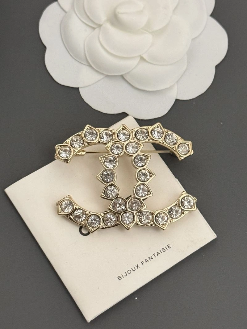 Chanel Brooches Bold 228272