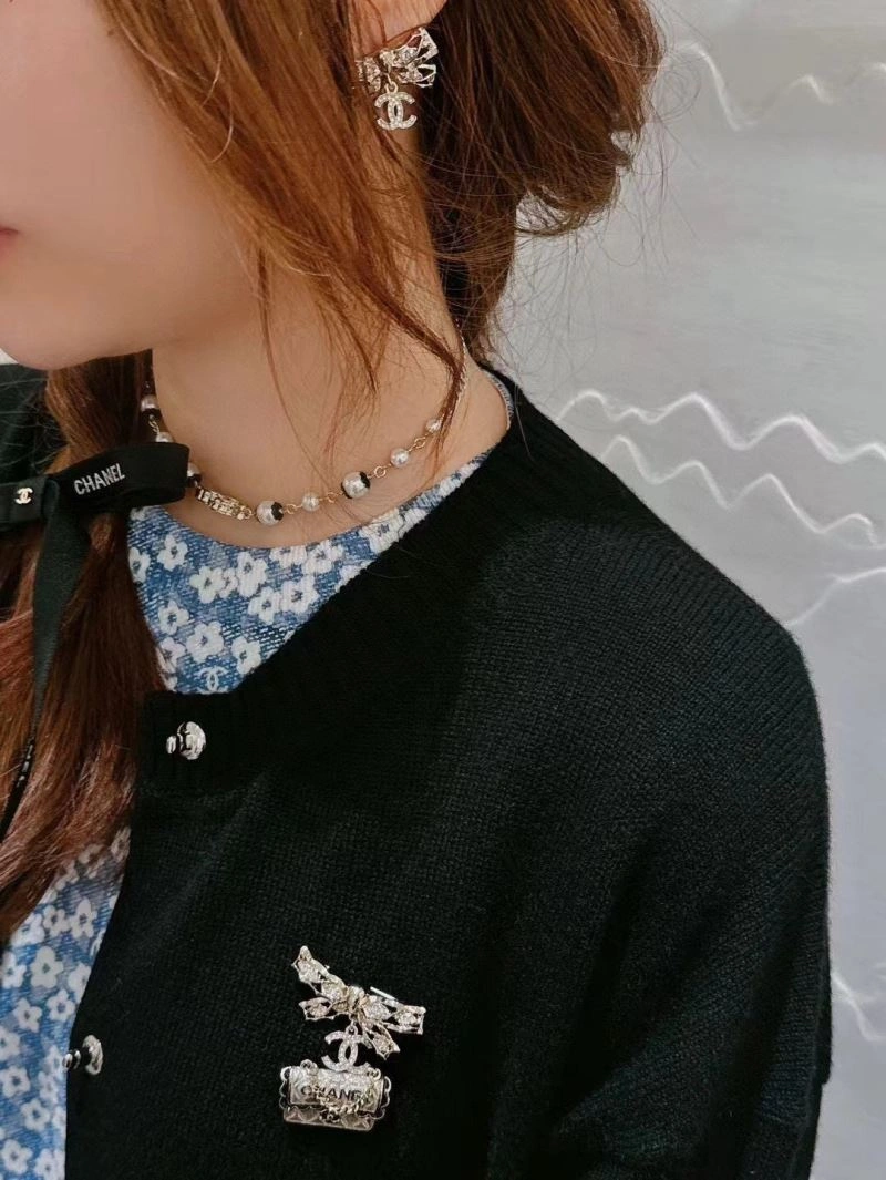 Chanel Brooches BestValue 228257