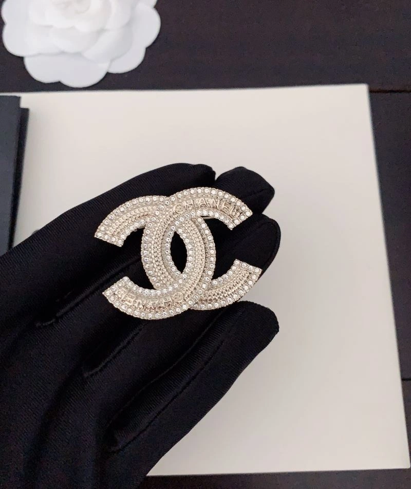 Chanel Brooches Youthful 228438
