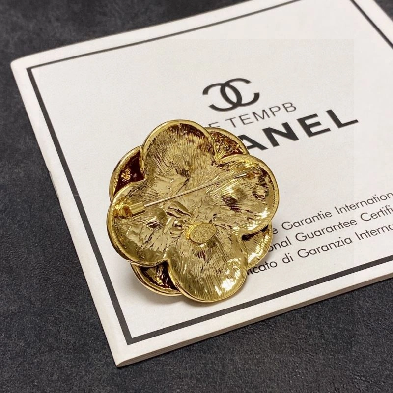 Bright Chanel Brooches 228255