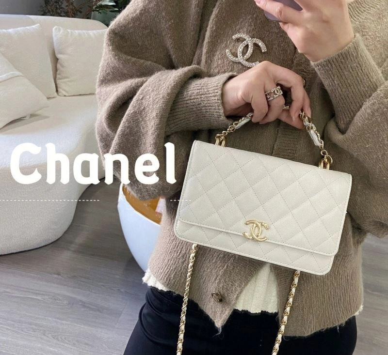 Chanel Brooches FashionForward 228344