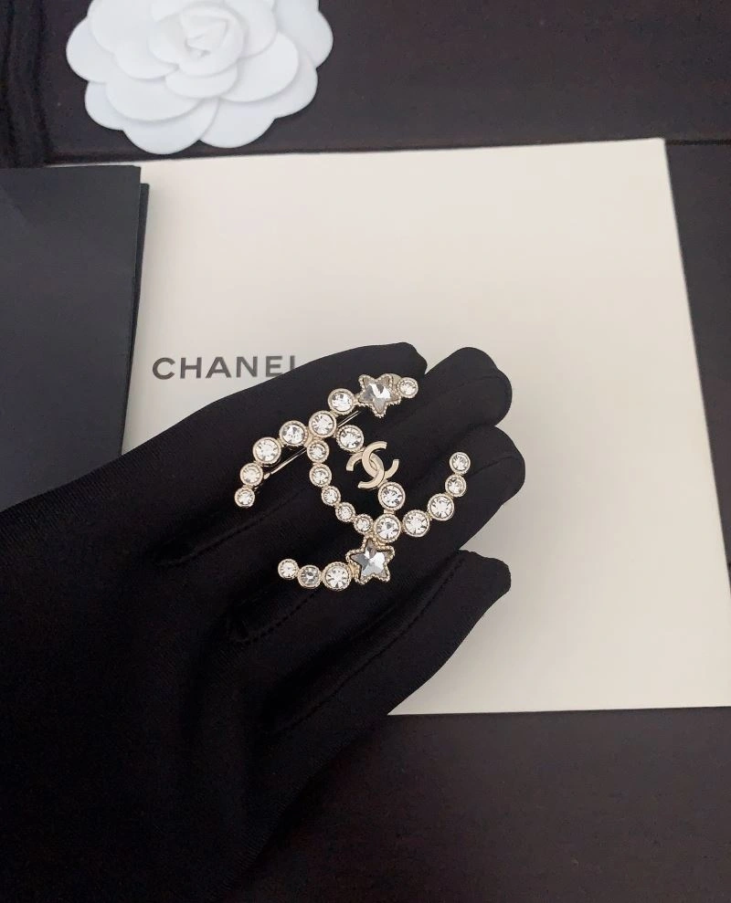 Chanel Brooches Effortless 228324