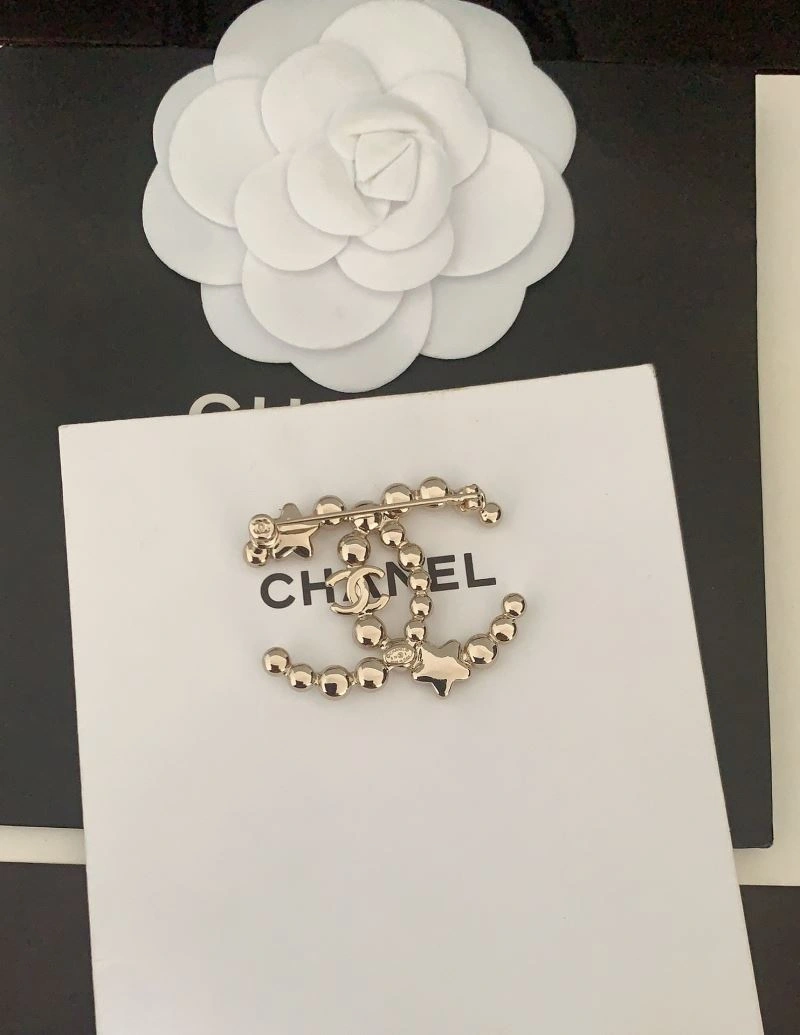 Chanel Brooches Effortless 228324