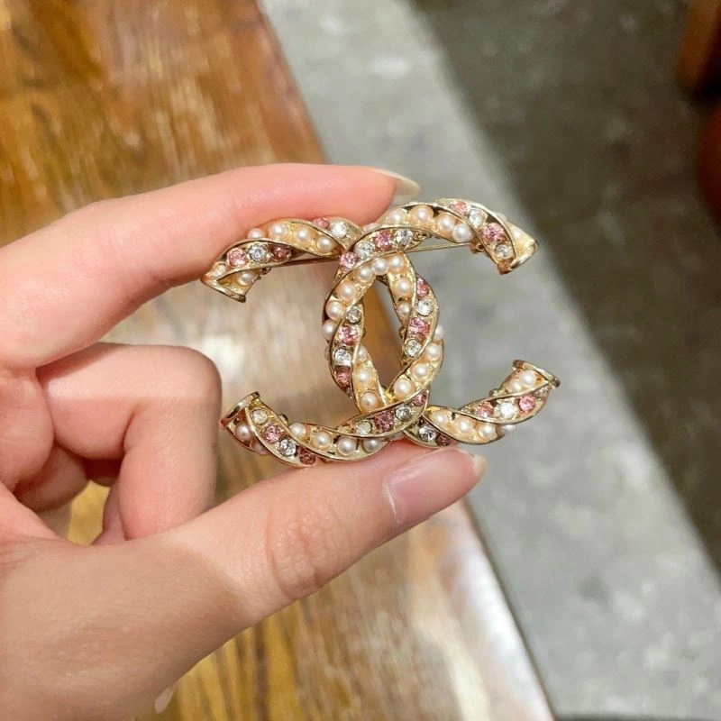 Chanel Brooches Popular 228267