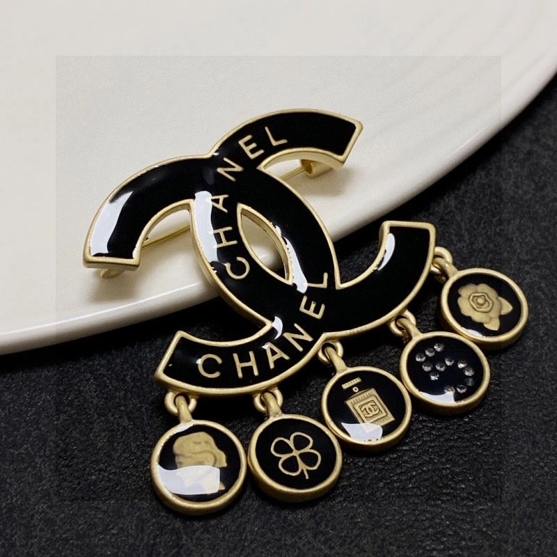 Chanel Brooches Breathable 228245