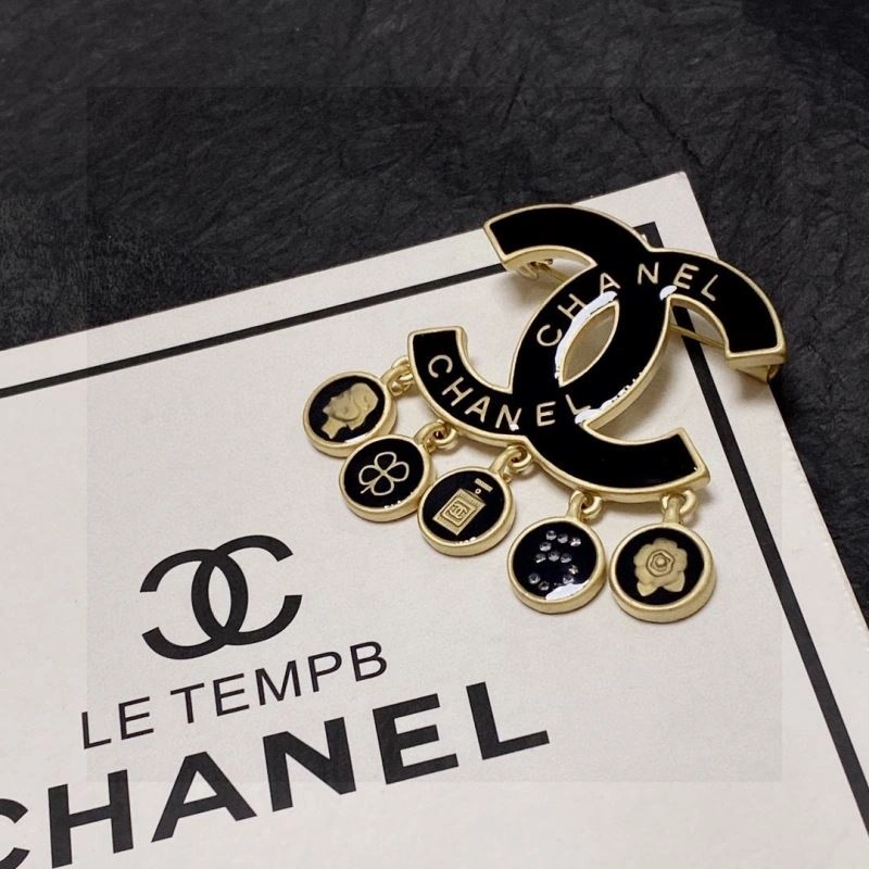 Chanel Brooches Breathable 228245