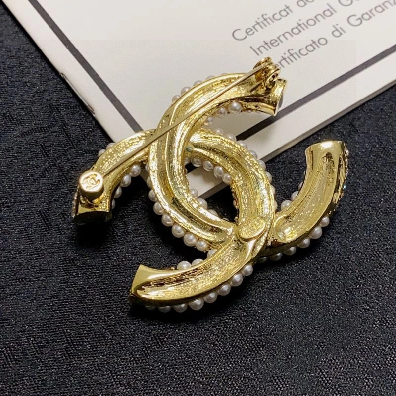 Chanel Brooches Resilient 228249