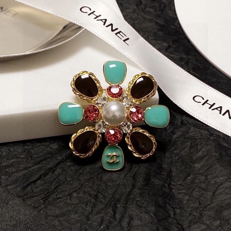 Chanel Brooches Stylish 228374