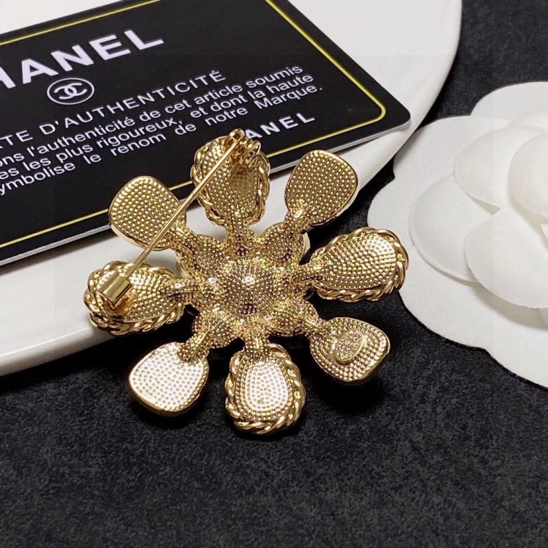 Chanel Brooches Stylish 228374