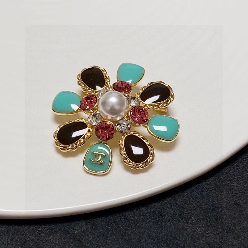 Chanel Brooches Stylish 228374